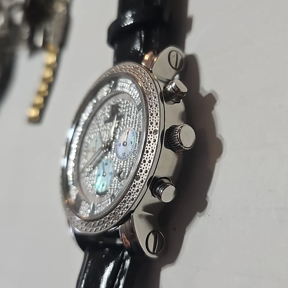 Elegant J & S Silvertone and Black Men's Watch NWOT